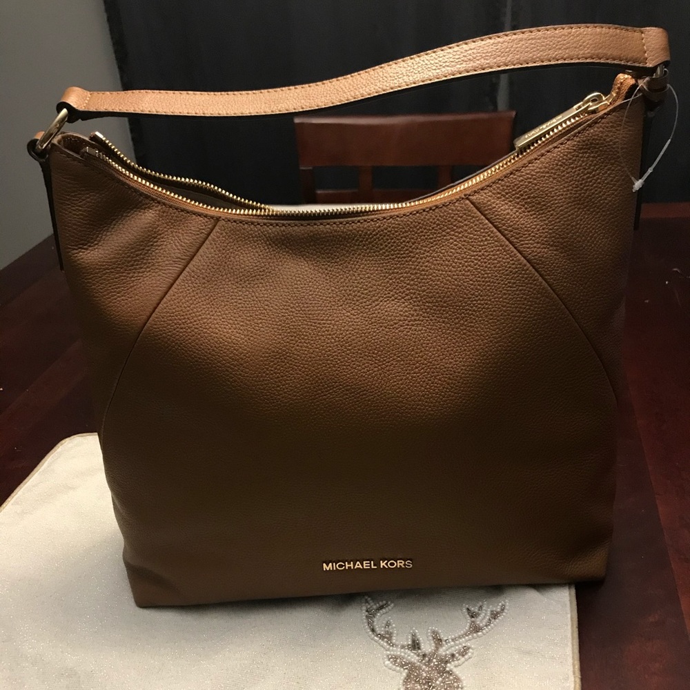 Michael Kors NWT brown leather Karson purse